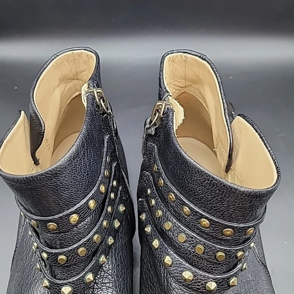 GEOX Respira Women's 8.5‎ Black Leather Ankle Boots Studded Zipper